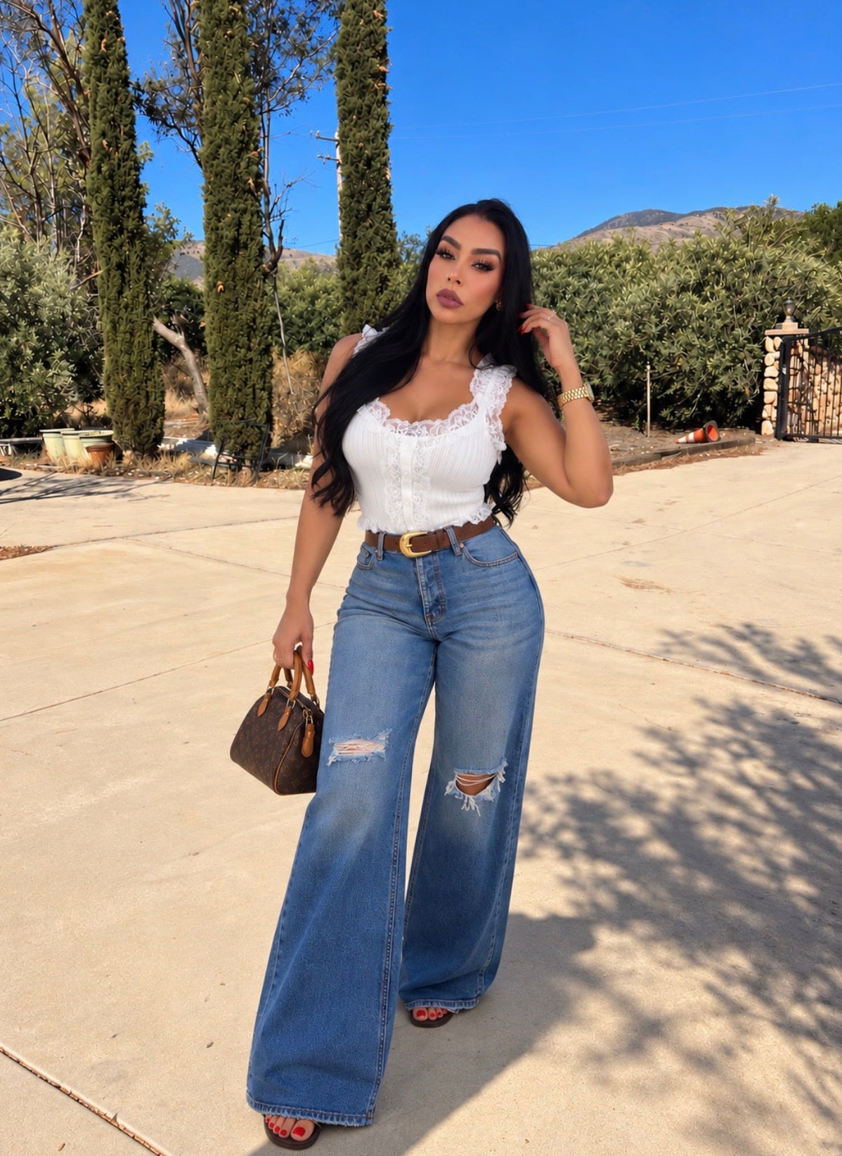 LACE ME TOP