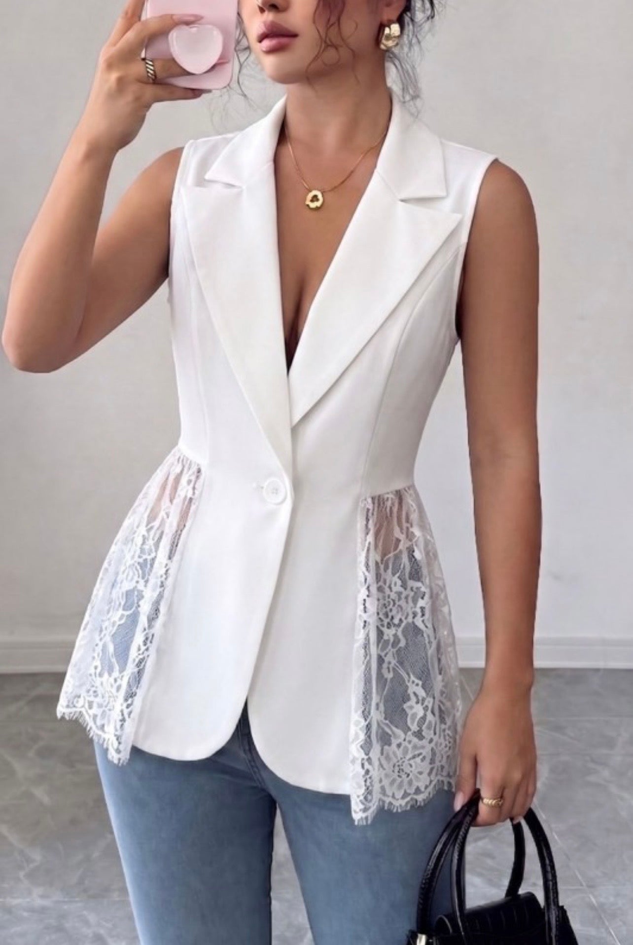 LACE VEST