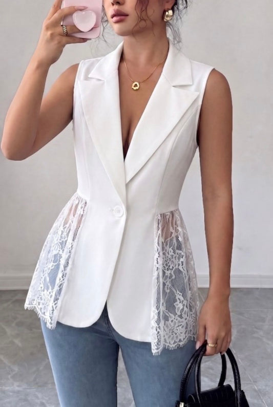 LACE VEST